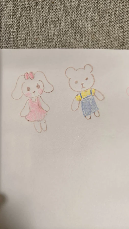 孩子用蠟筆畫的小狗與小熊原作